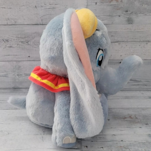 Baby Dumbo Disney Plush 13 - Picture 7 of 7